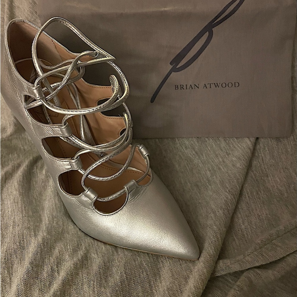 Brain Atwood B-Pavia Pumps